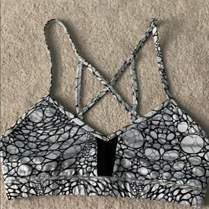 Alo yoga sports bra